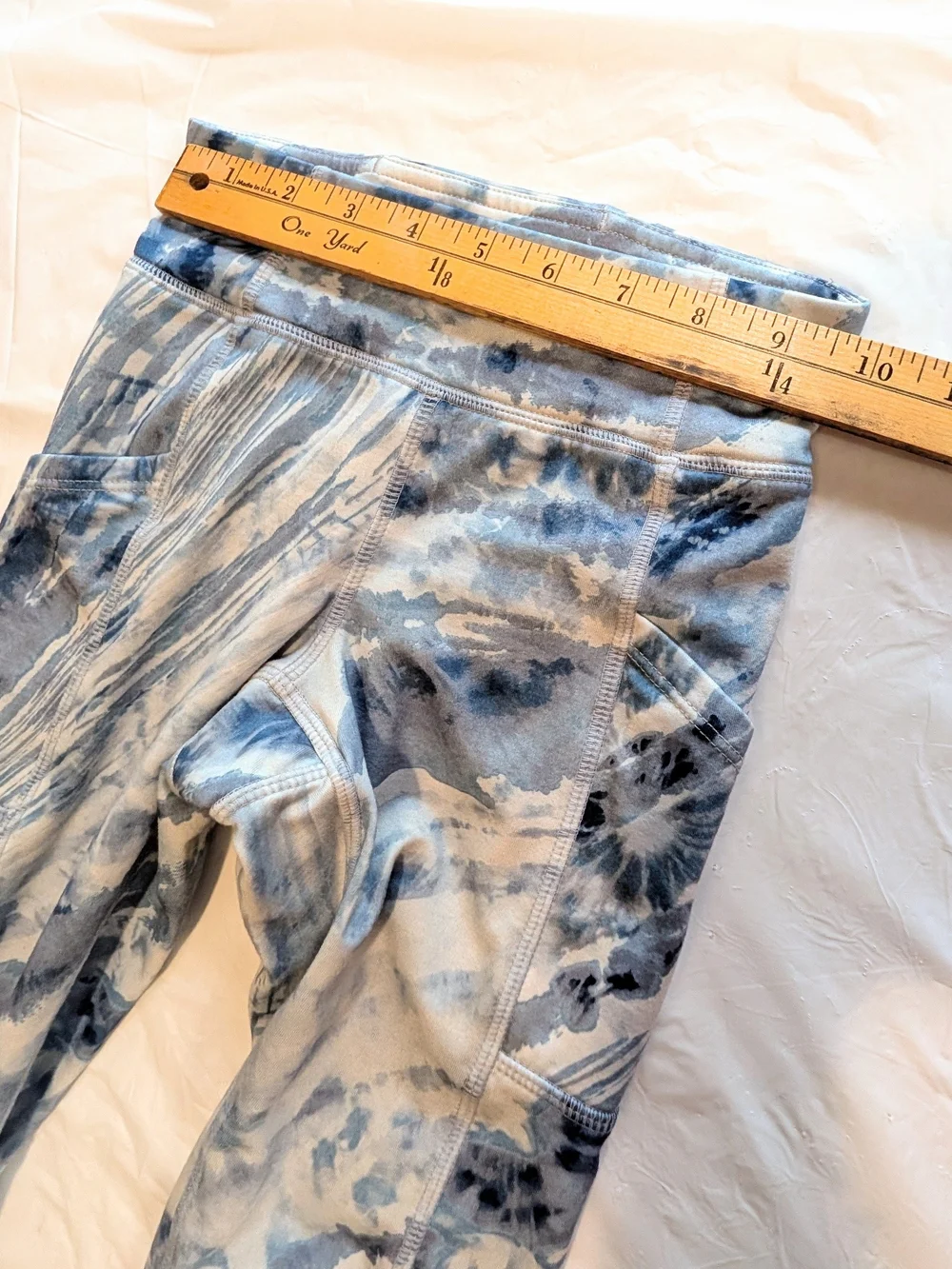 GAP Fit Girl's Size Small 6 / 7 Lagoon Blue & White TIe Dye Leggings READ STAIN